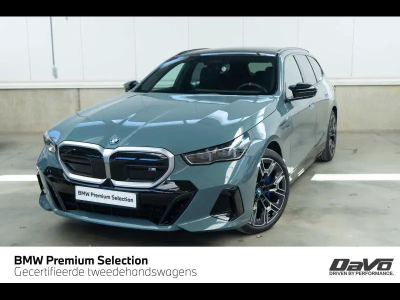 BMW i5 - 0