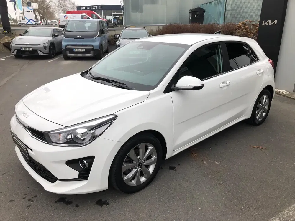 Kia Rio - 0