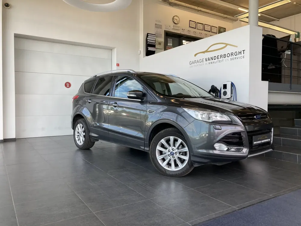 Ford Kuga - 0