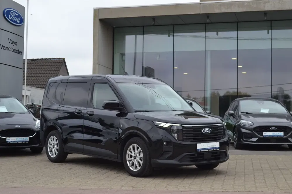 Ford Transit Courier - 0