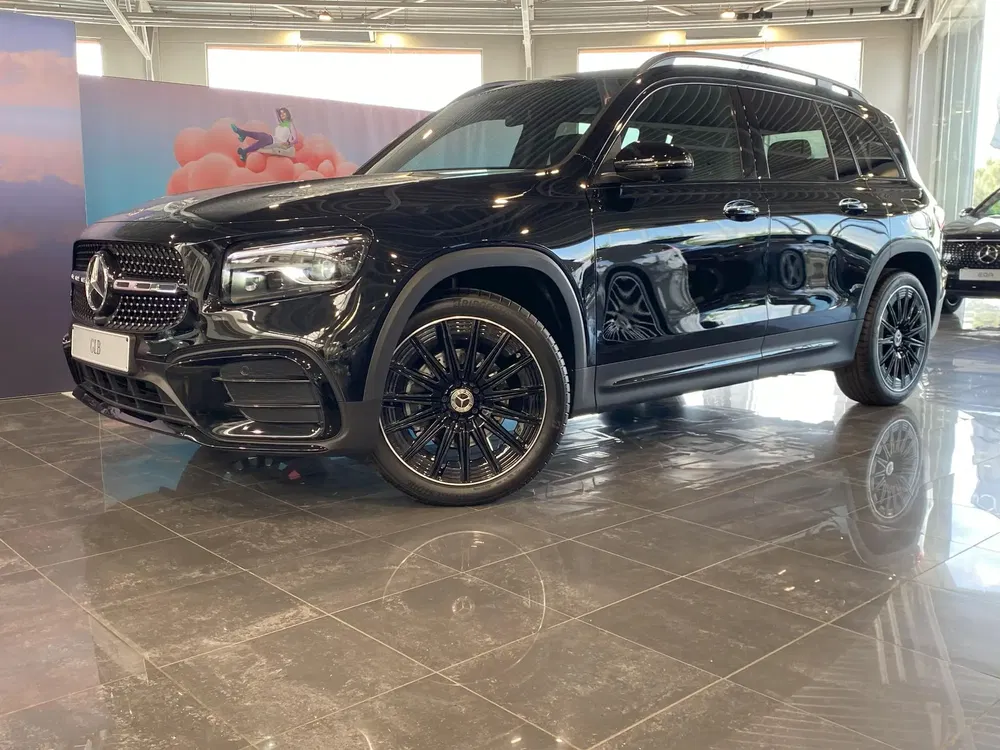 Mercedes GLB 200 - 0