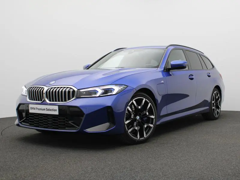 BMW 330 - 0