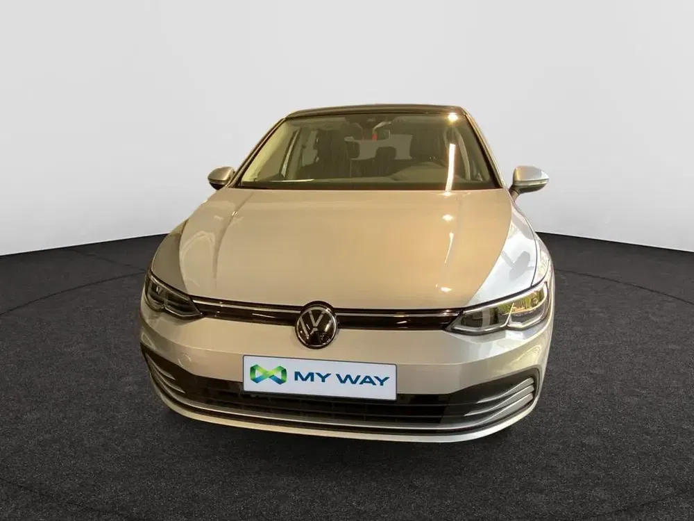 Volkswagen Golf - 0