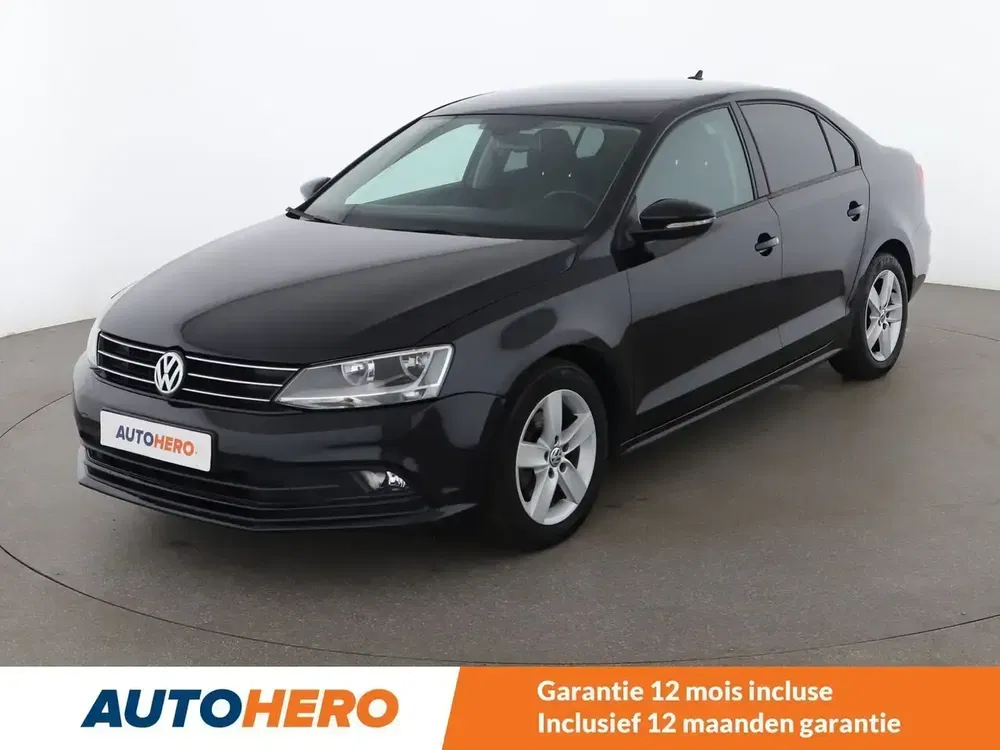 Volkswagen Jetta - 0