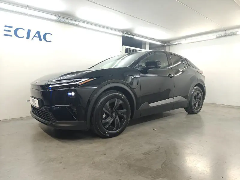 Toyota C-HR+ - 0
