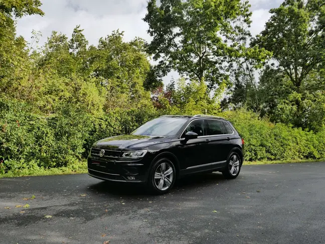 Volkswagen Tiguan - 0