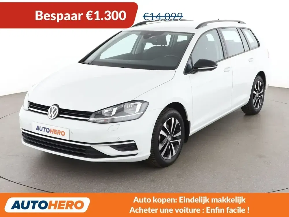 Volkswagen Golf - 0