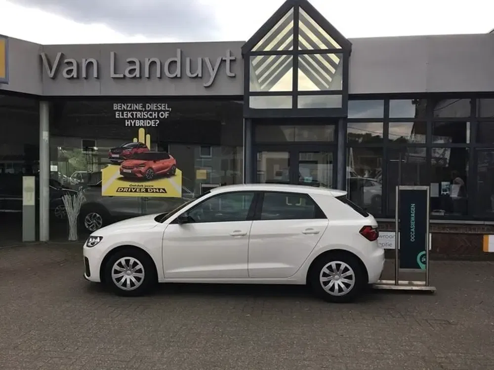 Audi A1 - 0