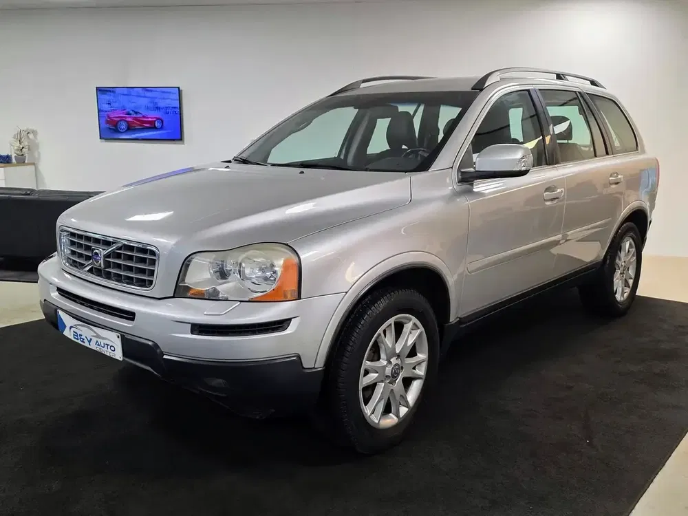 Volvo XC90 - 0