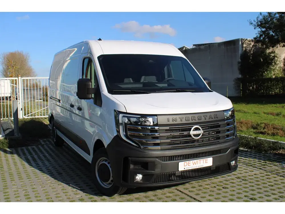 Nissan Interstar - 0