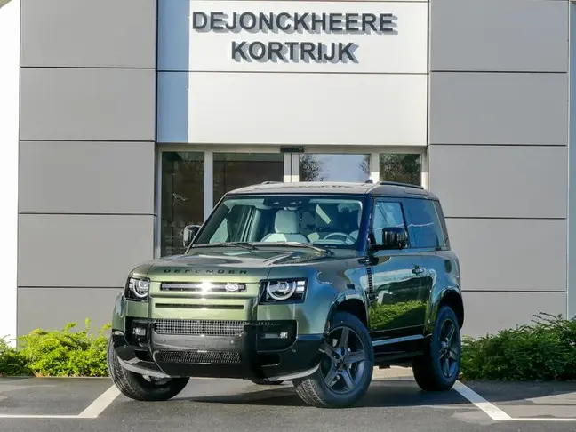 Land Rover Defender - 0