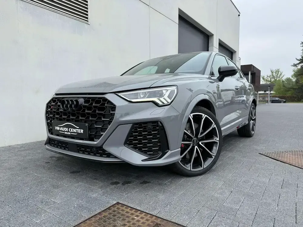 Audi RS Q3 - 0