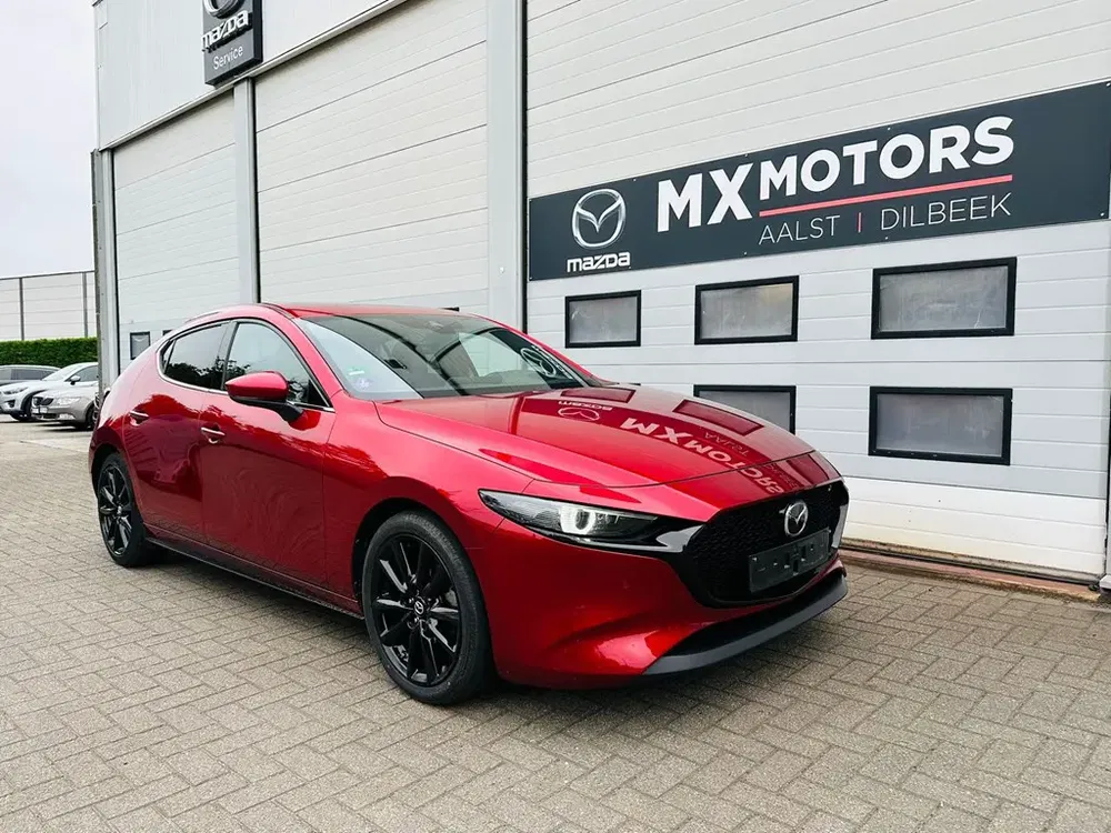 Mazda 3 - 0