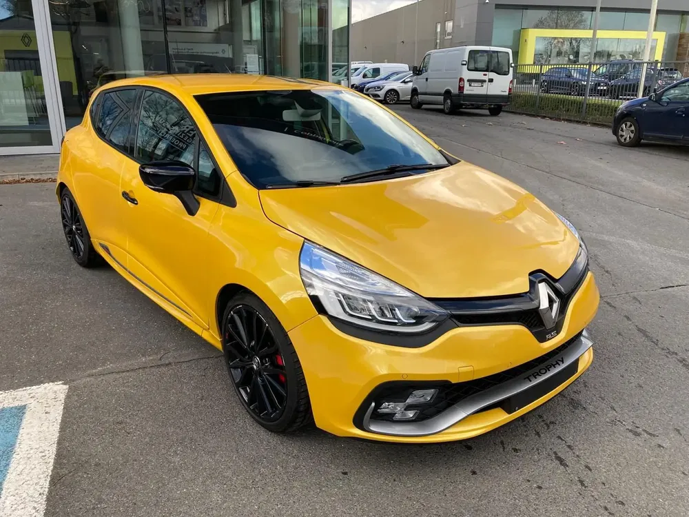 Renault Clio - 0