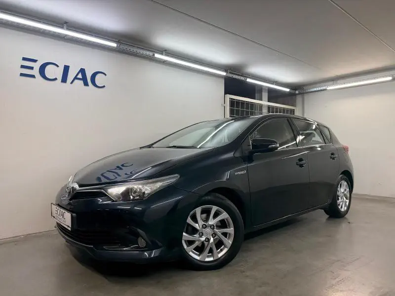 Toyota Auris - 0
