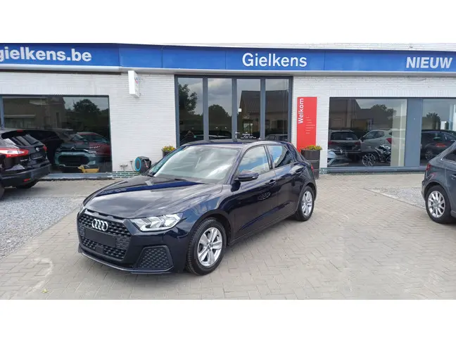 Audi A1 - 0