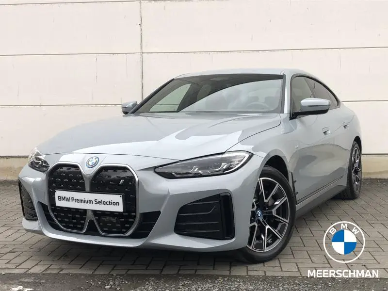 BMW i4 - 0