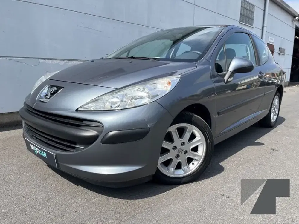 Peugeot 207 - 0