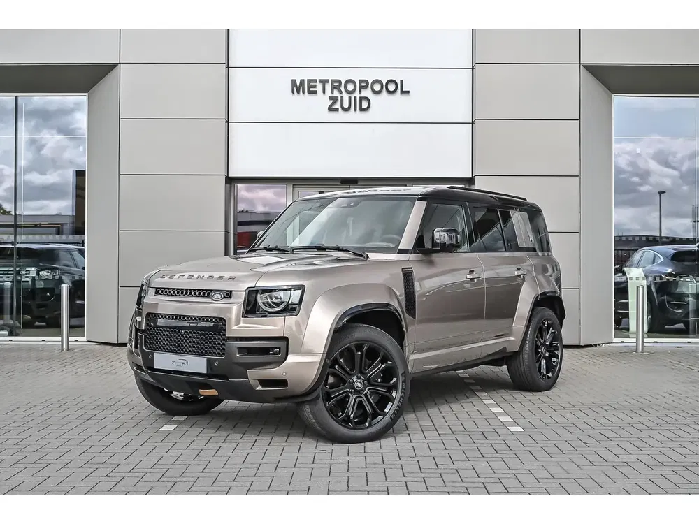 Land Rover Defender - 0