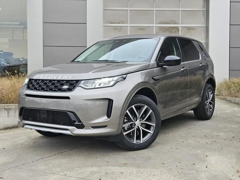 Land Rover Discovery Sport - 0