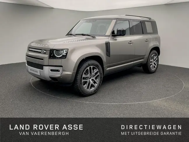 Land Rover Defender - 0