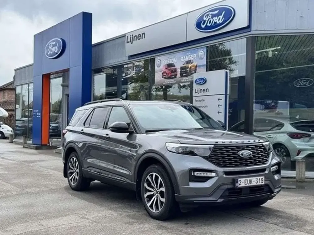 Ford Explorer - 0