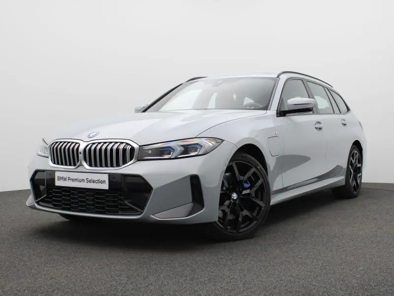 BMW 330 - 0