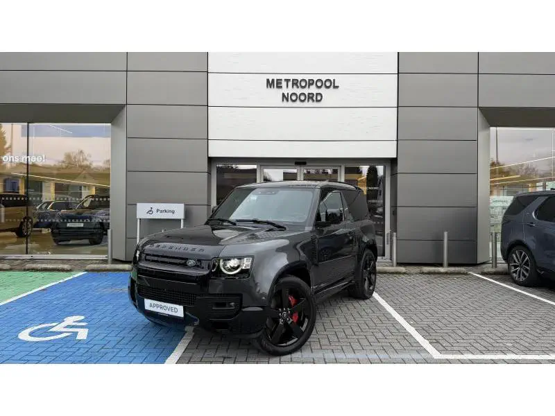 Land Rover Defender - 0