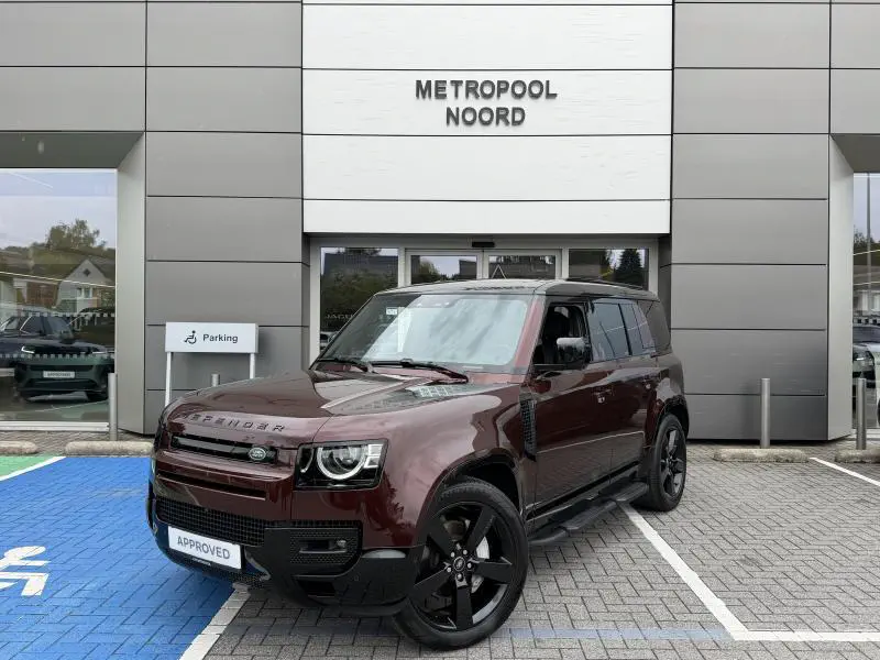 Land Rover Defender - 0