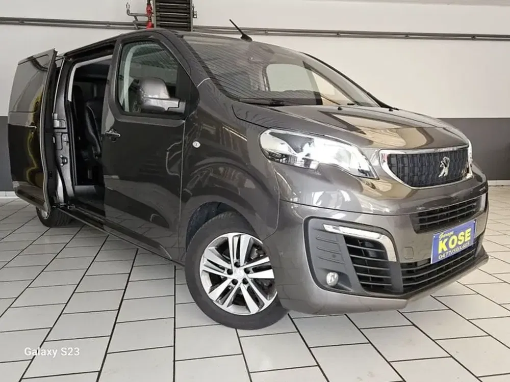 Peugeot Traveller - 0