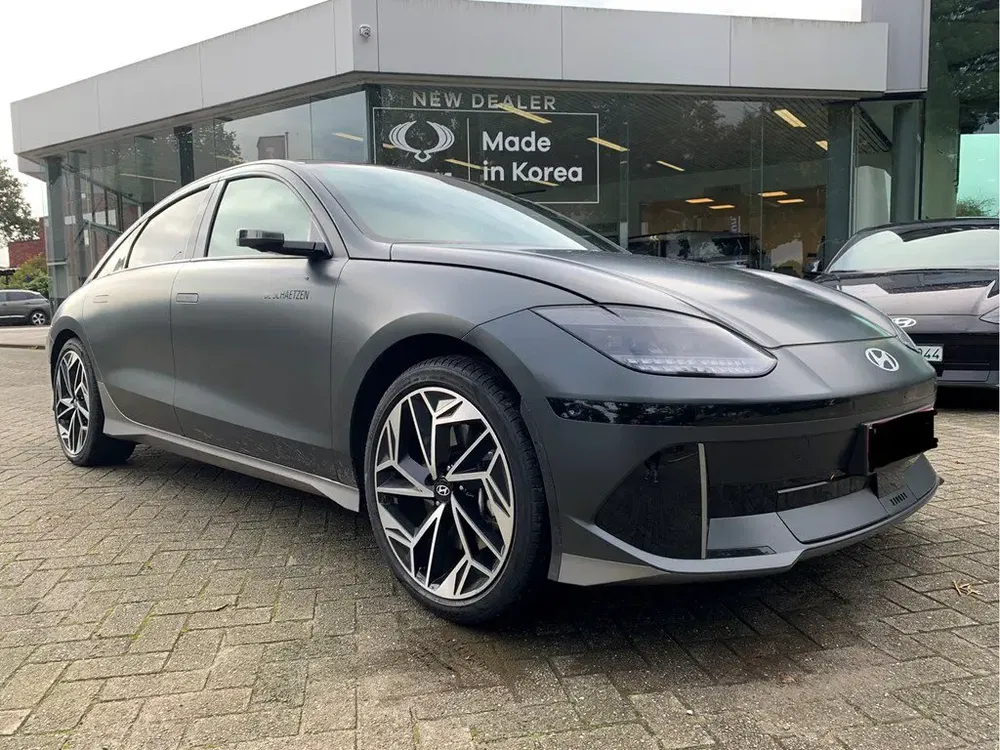 Hyundai IONIQ 6 - 0