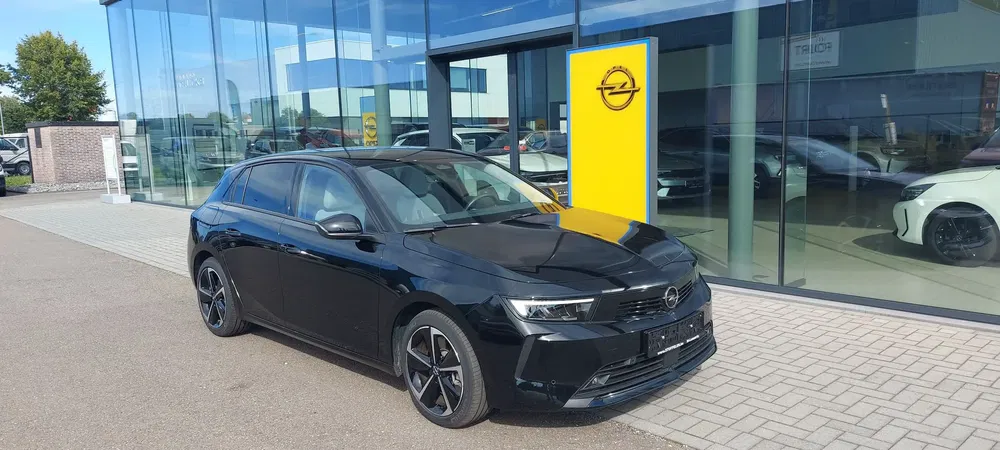 Opel Astra - 0