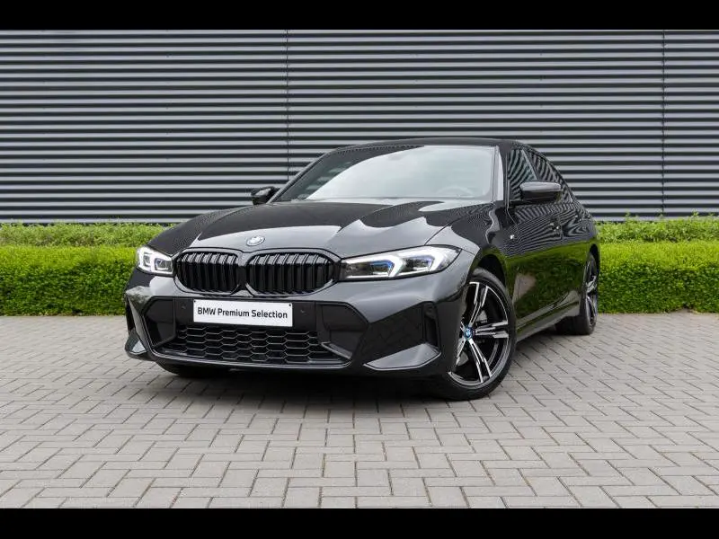 BMW 330 - 0