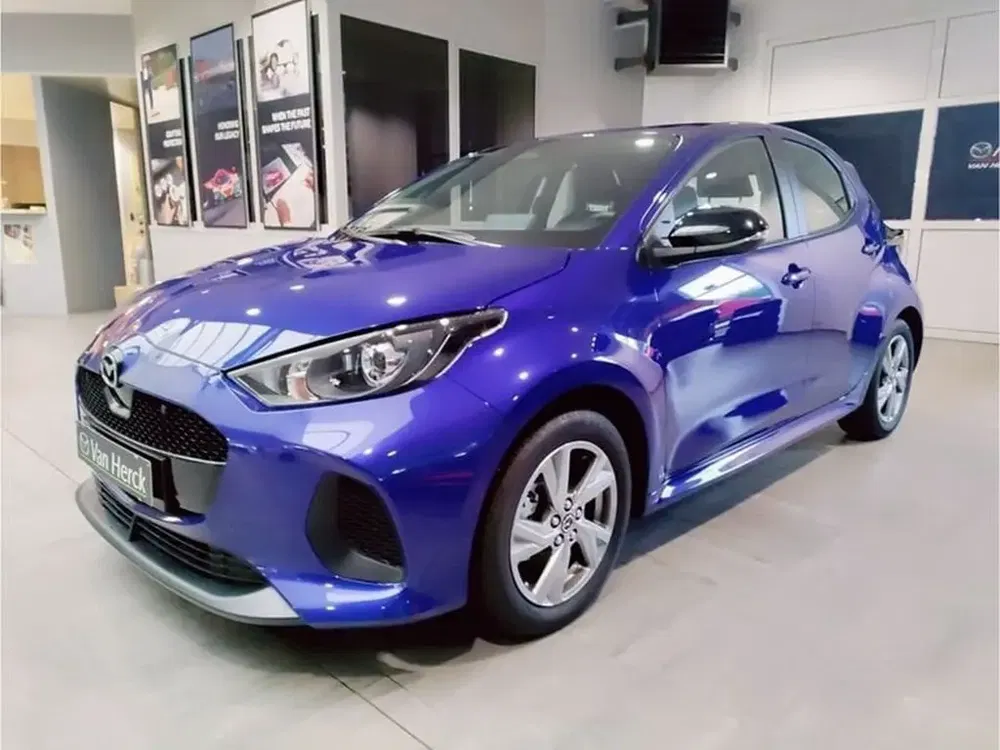 Mazda 2 - 0