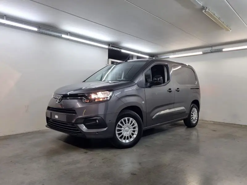 Toyota Proace City - 0