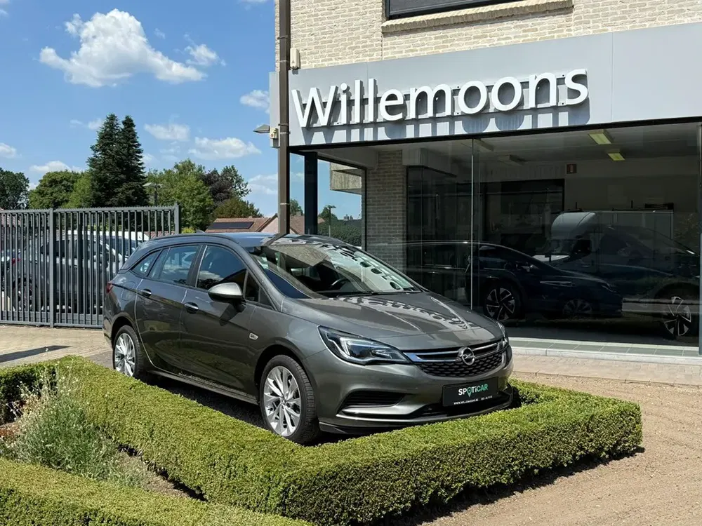 Opel Astra - 0
