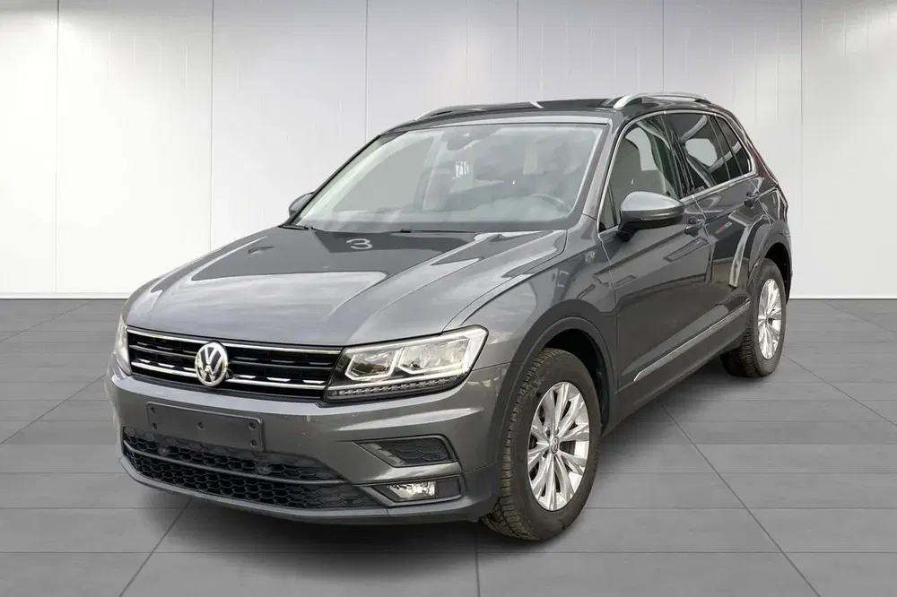 Volkswagen Tiguan - 0