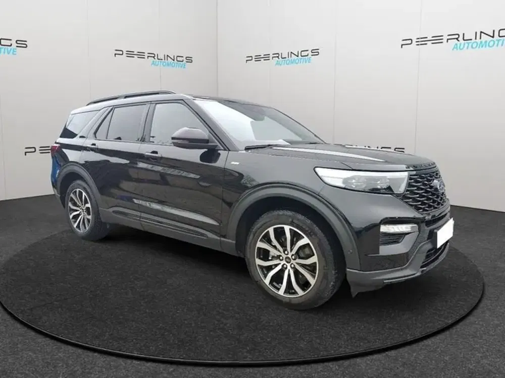 Ford Explorer - 0
