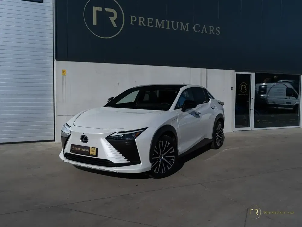 Lexus RZ - 0