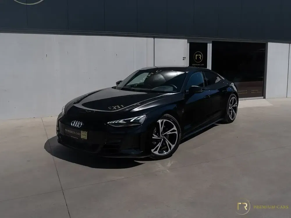 Audi e-tron GT - 0