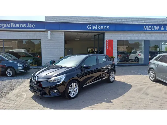 Renault Clio - 0