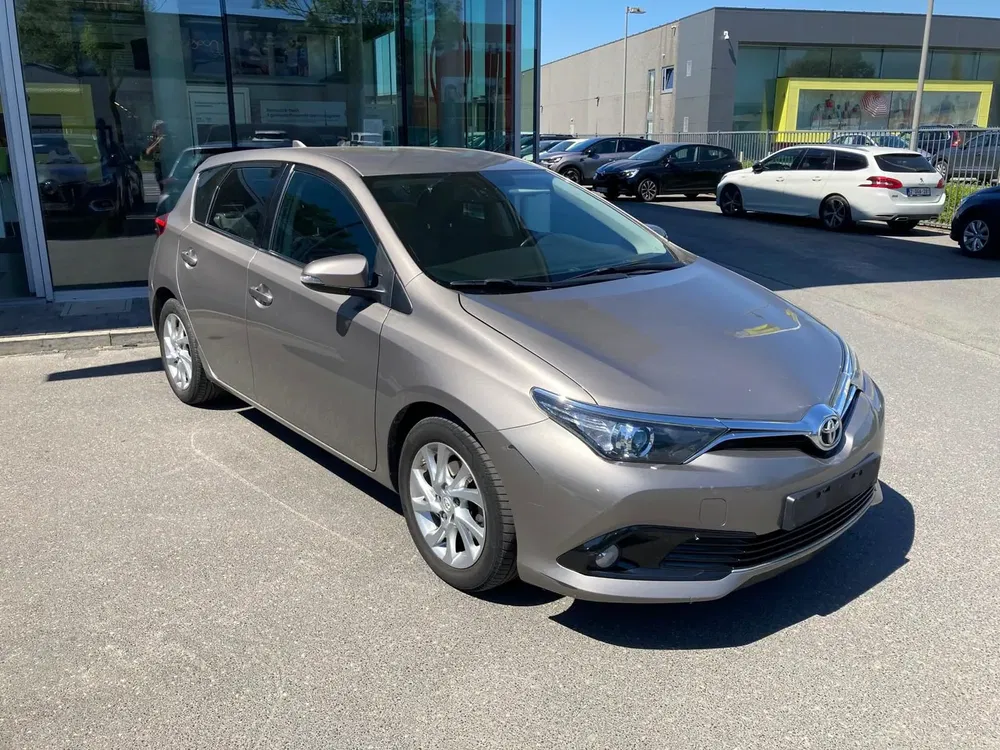 Toyota Auris - 0