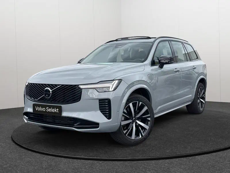 Volvo XC90 - 0