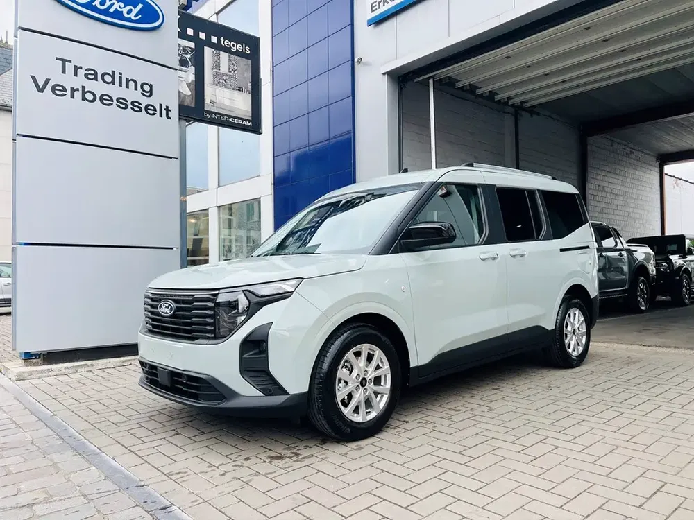 Ford Tourneo Courier - 0