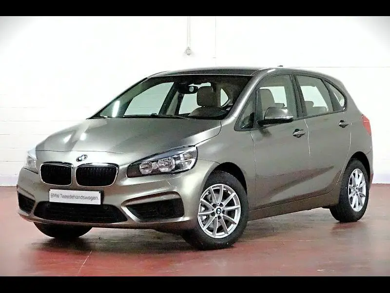 BMW 216 - 0