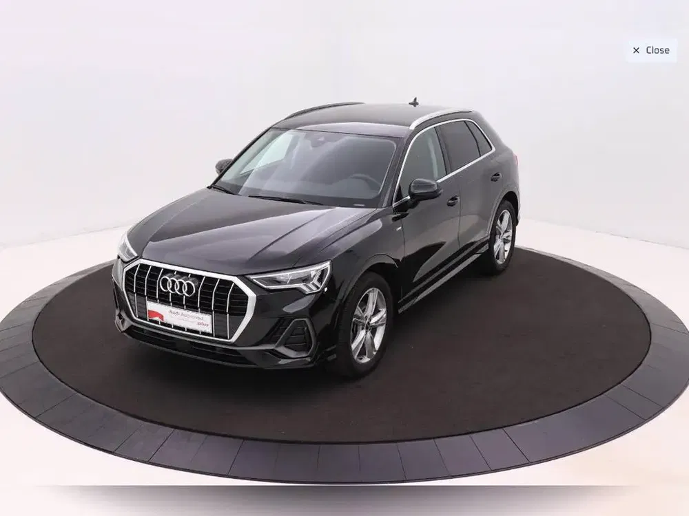 Audi Q3 - 0