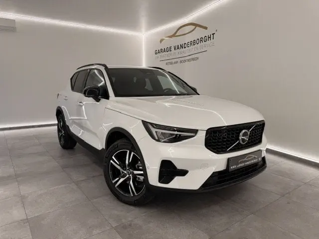 Volvo XC40 - 0