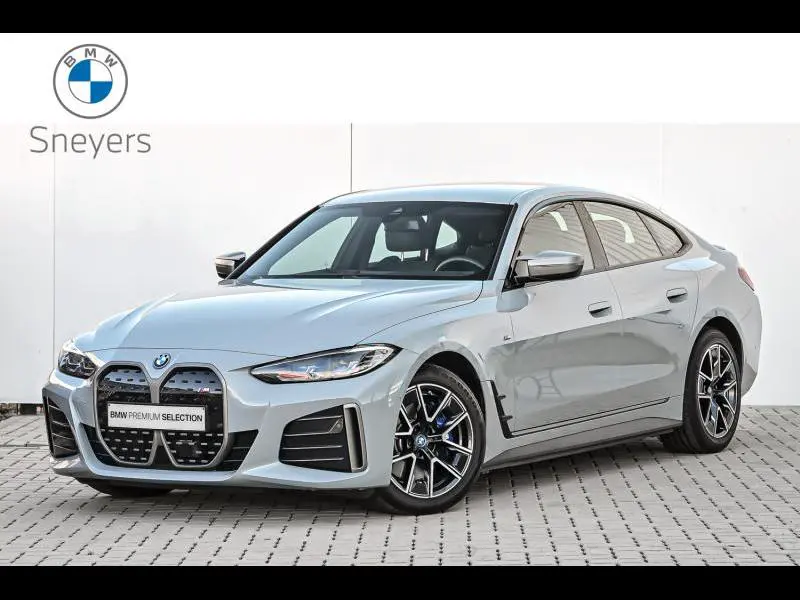 BMW i4 - 0