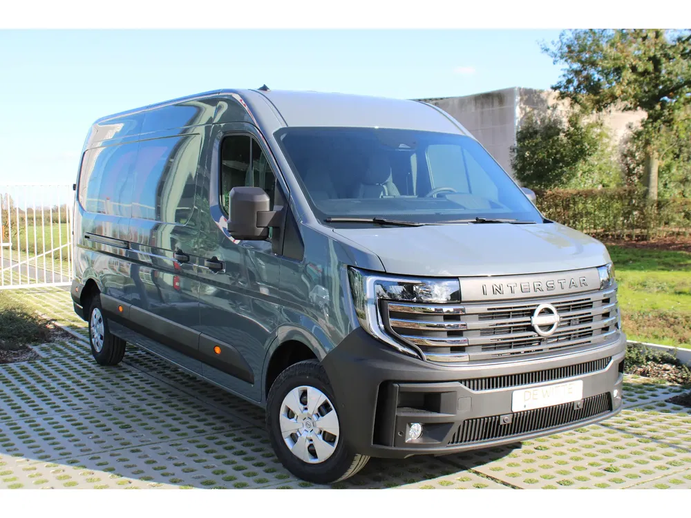 Nissan Interstar - 0