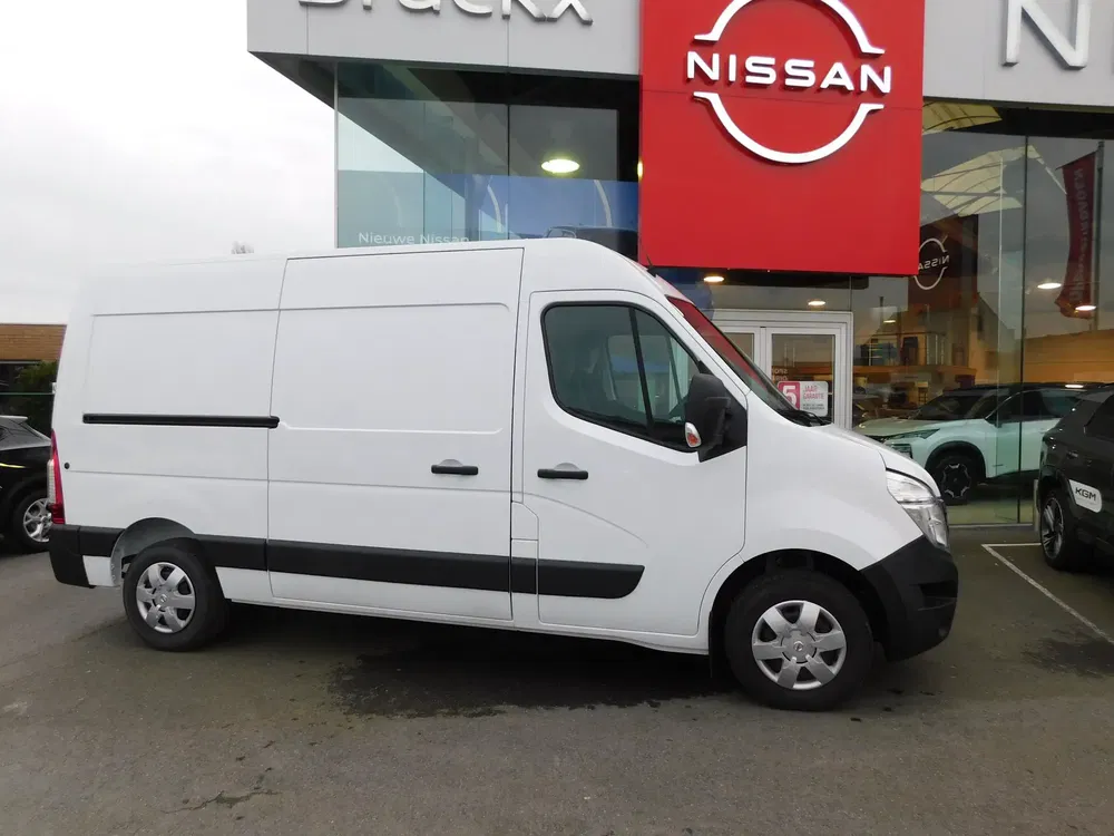 Nissan Interstar - 0